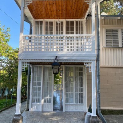 Two-storey House in Tskneti