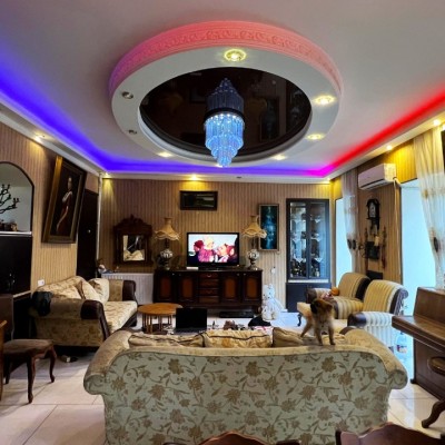 12 Rooms Hotel in Sololaki-4